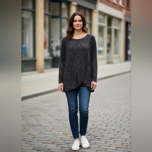 Max & Mia Elegant Black Leopard Print Women's Cozy Twist Front M Tunic NWT